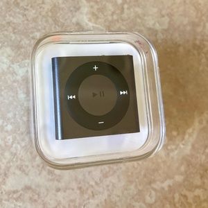 Apple iPod Shuffle 4th Generation 2 GB { Factory Sealed }